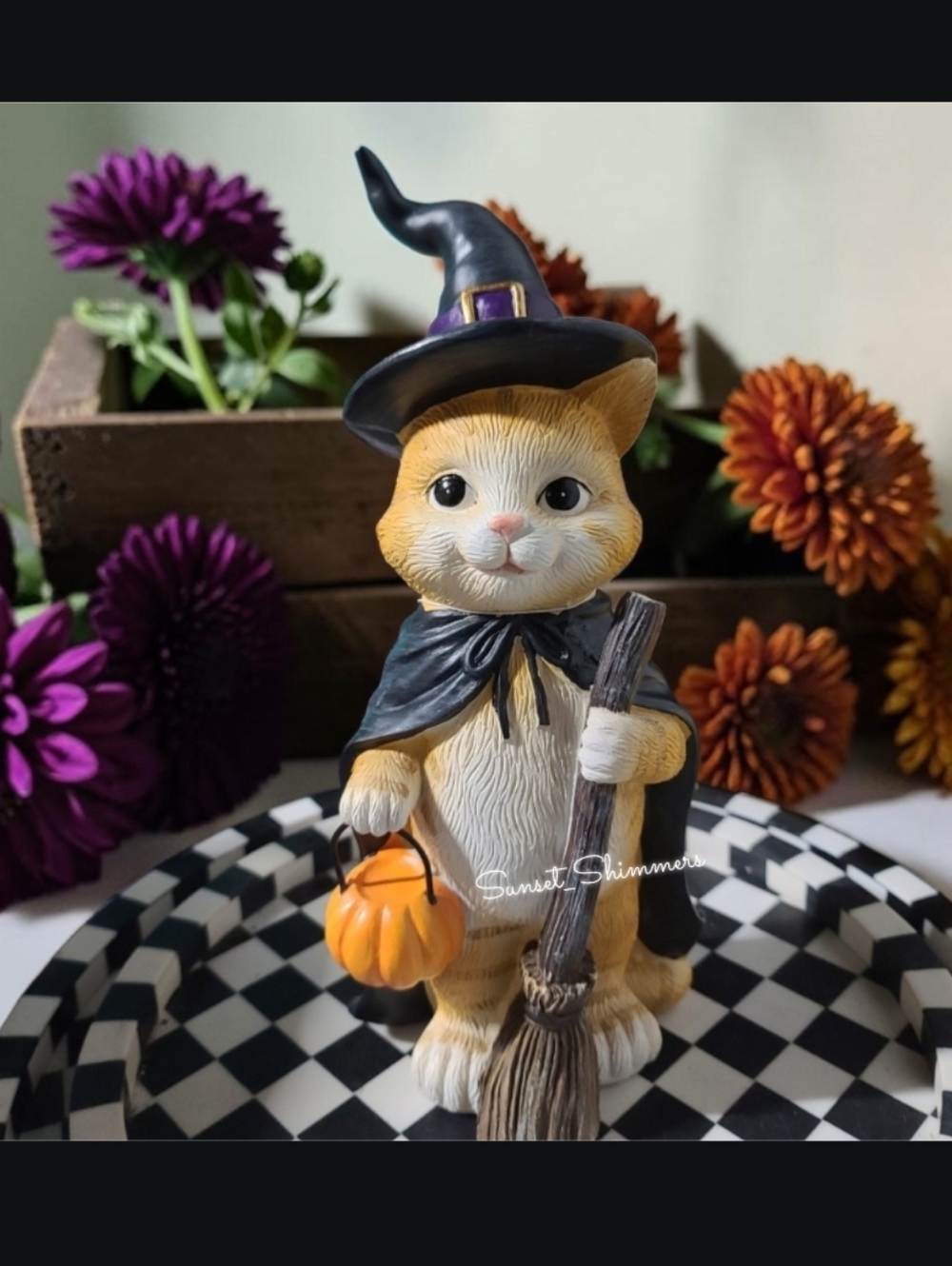 Cat Pumpkin Bucket Witch Hat Cape Broom Halloween Costume Figure Statue Decor